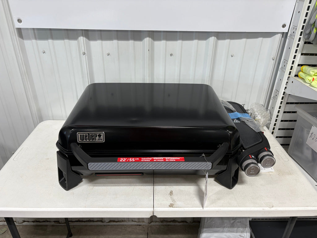 Brand new Weber Slate Griddle 2-Burner Propane Gas Portable 22 in. Rust-Resistant Flat Top Grill in Black