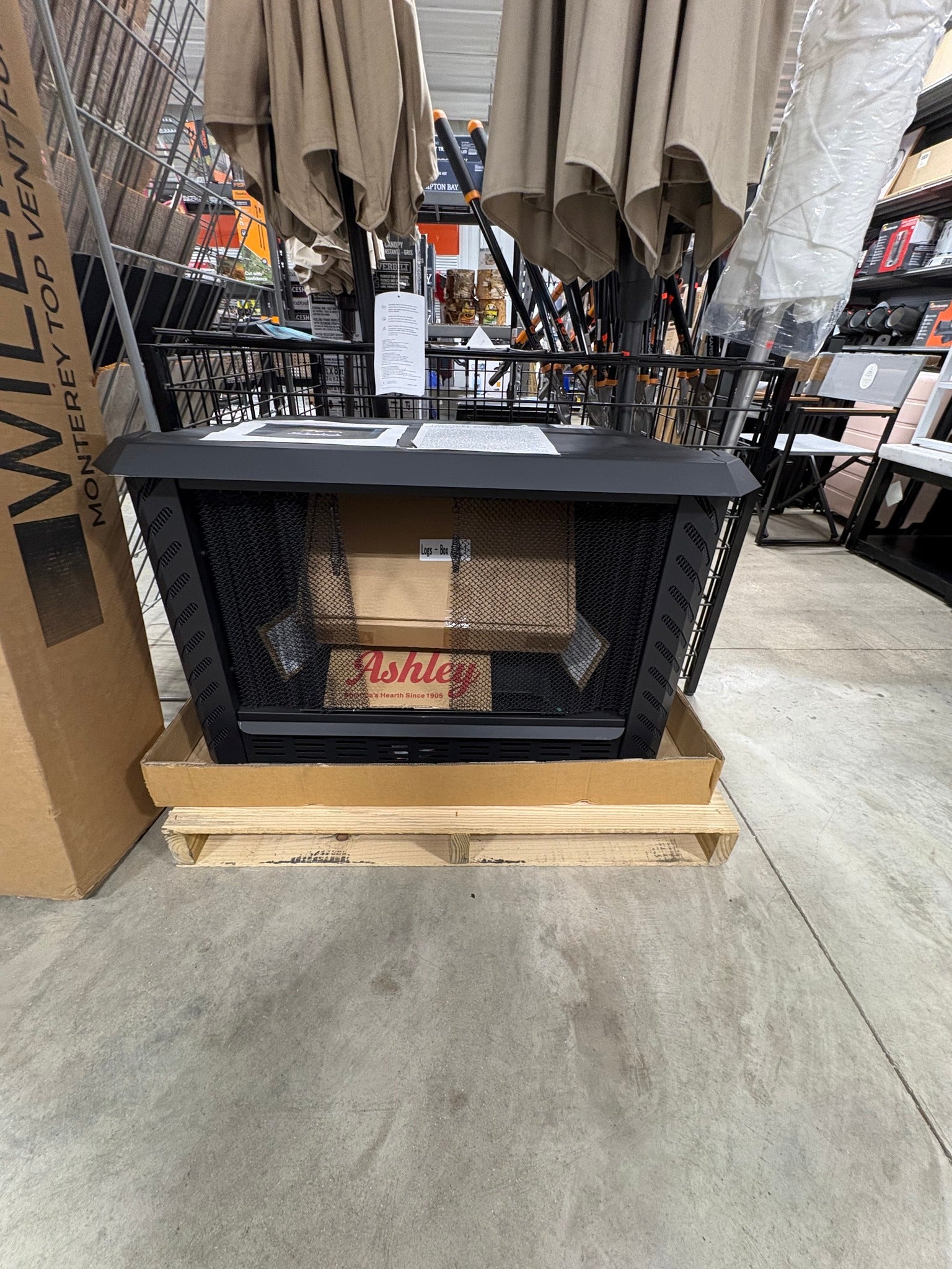 Brand new Ashley Hearth Products 34,000 BTU Vent Free Firebox Natural Gas Stove