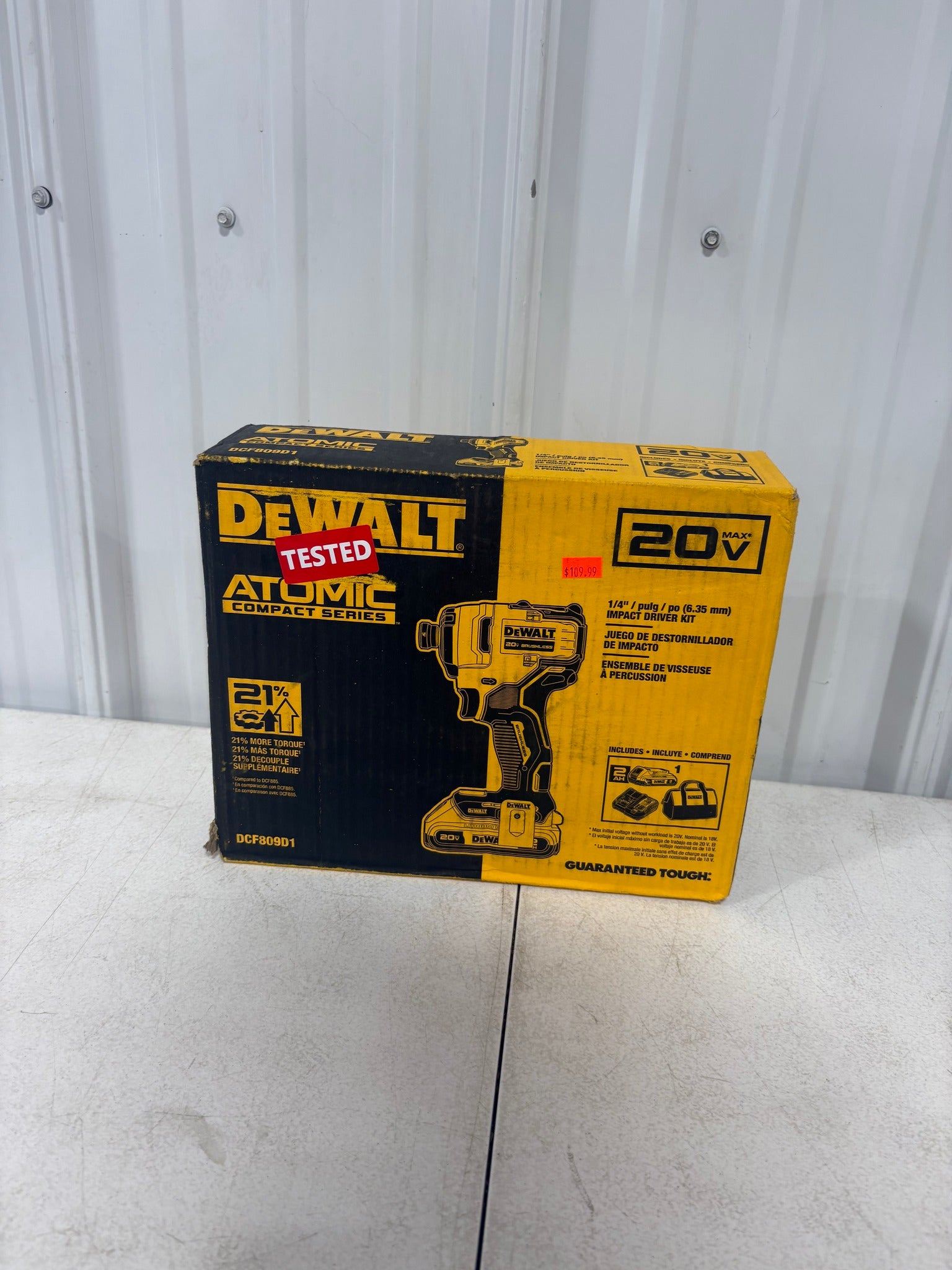Brand new DEWALT Atomic 20V Max Lithium-Ion Brushless Cordless Compact 1/4 in. Impact Driver Kit with 2.0Ah Battery and Charger