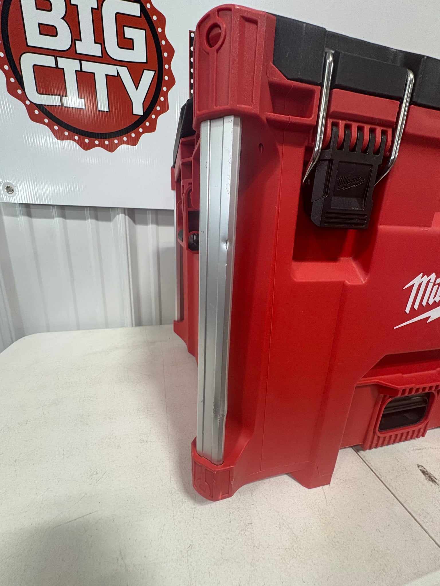 Milwaukee PACKOUT 22 in. Modular XL Tool Box Retail Price $129 Big City $79.99 Plus Sales Tax