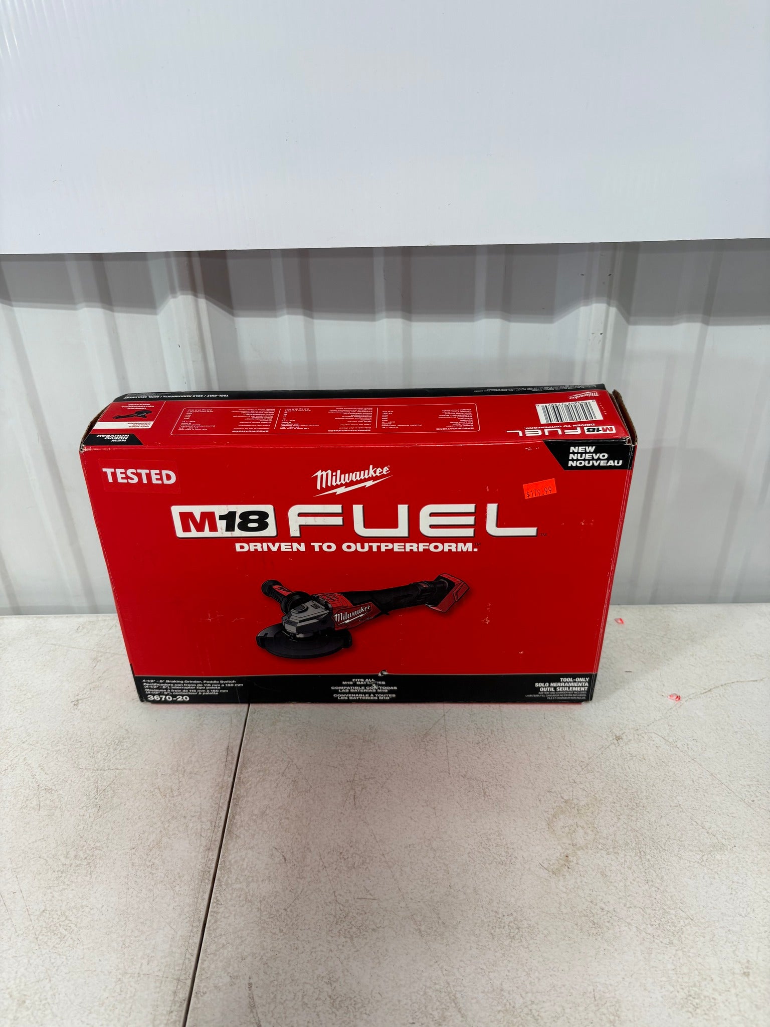 Brand new Milwaukee M18 FUEL 18-Volt Lithium-Ion Brushless Cordless 4-1/2 in./6 in. Braking Grinder with Paddle Switch (Tool-Only)
