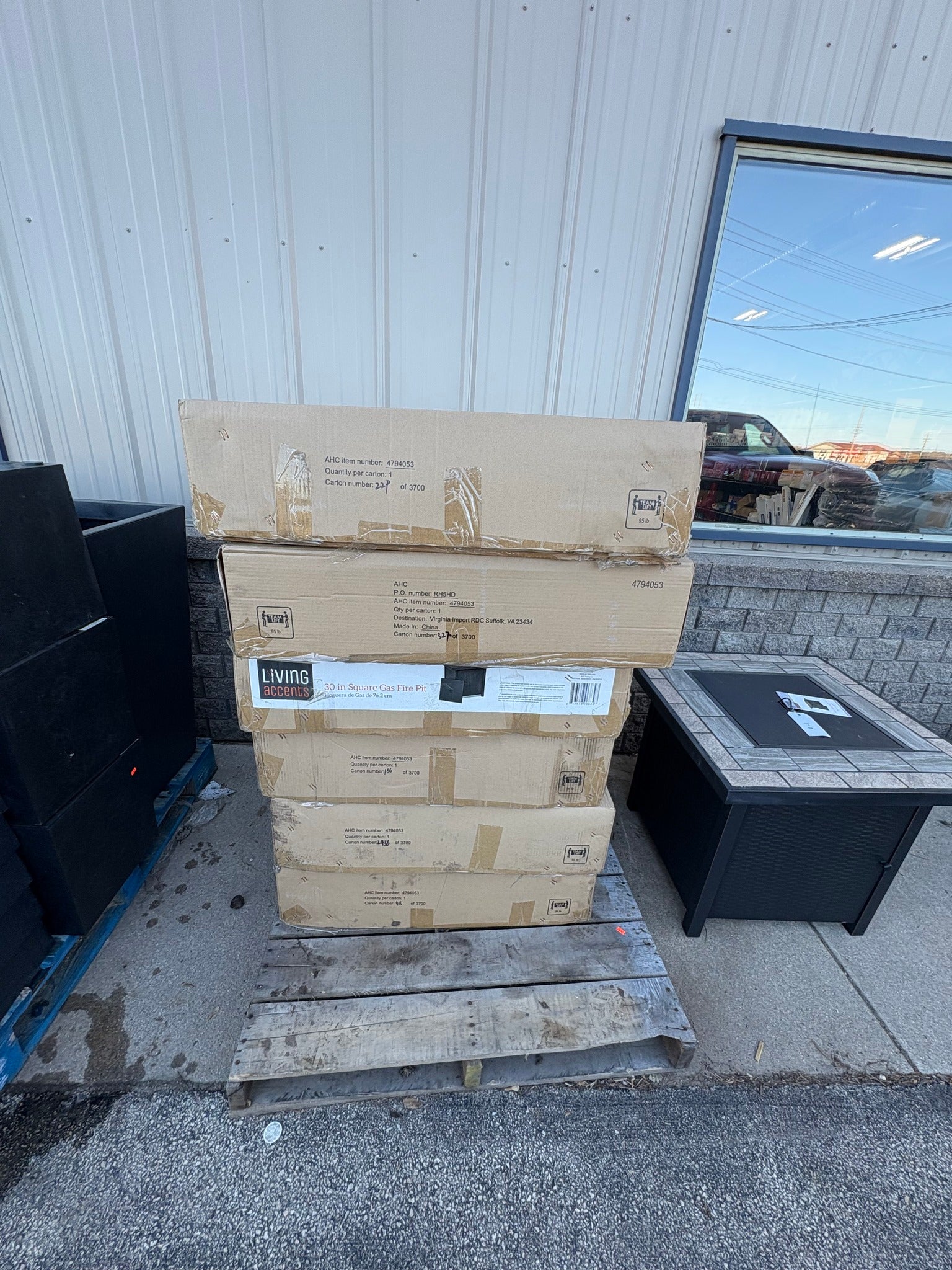 Brand new Living Accents 30 in. W Steel Square Propane Fire Pit