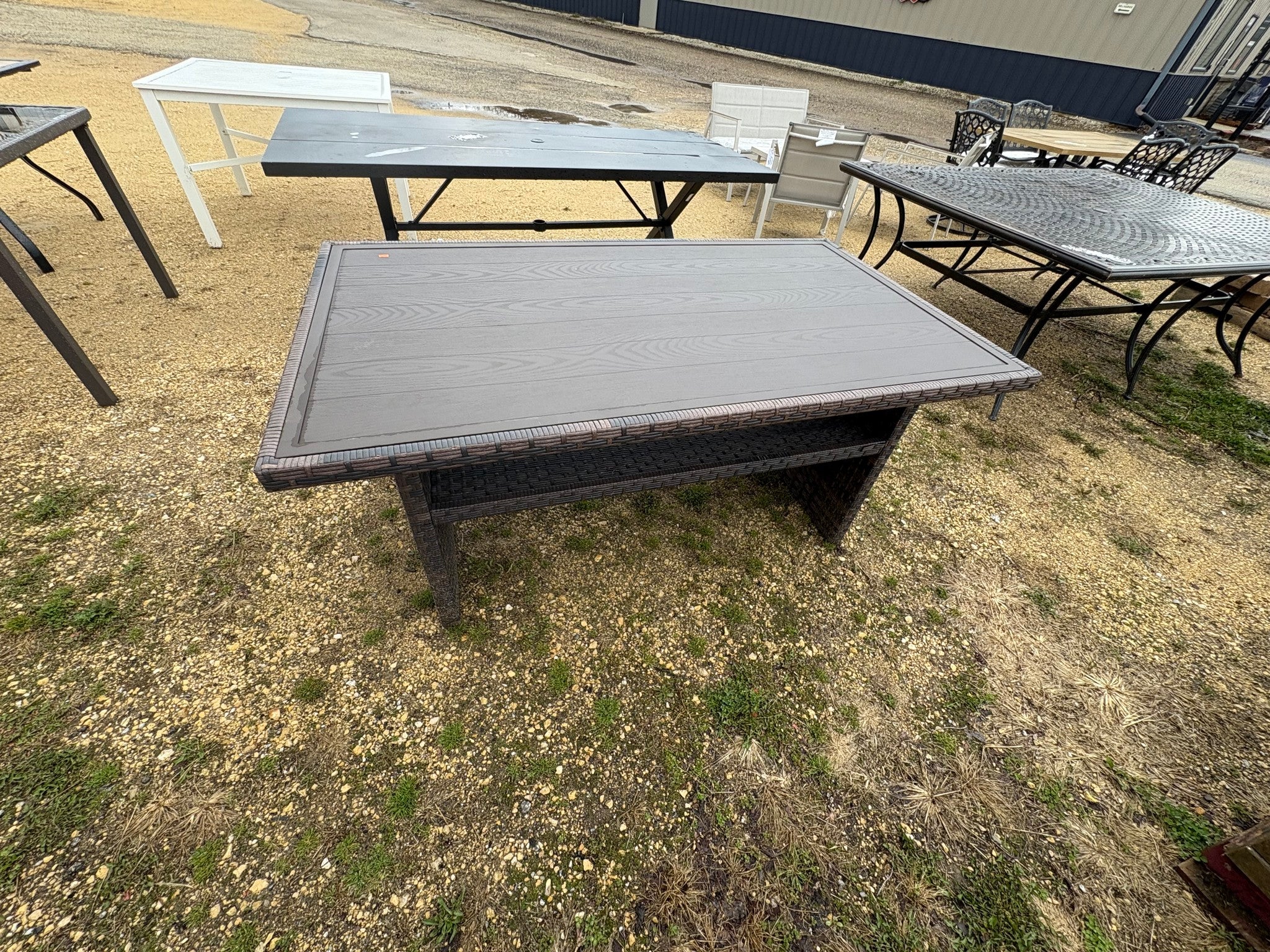 Brand new Signature Design by Ashley Contemporary Easy Isle Multi-Use Table in Darn Brown/Beige