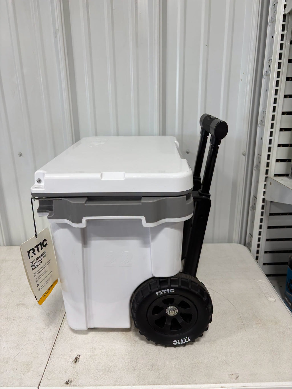 Brand new RTIC 22 QT Wheeled Hard-Sided Cooler, Fits 28 Cans or 6 Wine Bottles