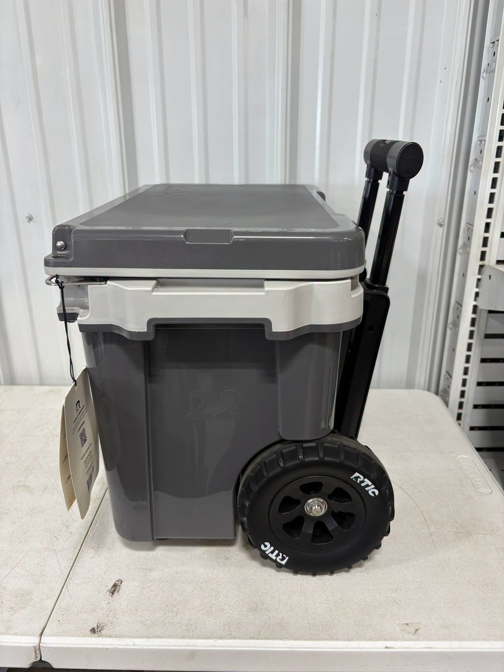Brand new RTIC 22 QT Wheeled Hard-Sided Cooler, Fits 28 Cans or 6 Wine Bottles