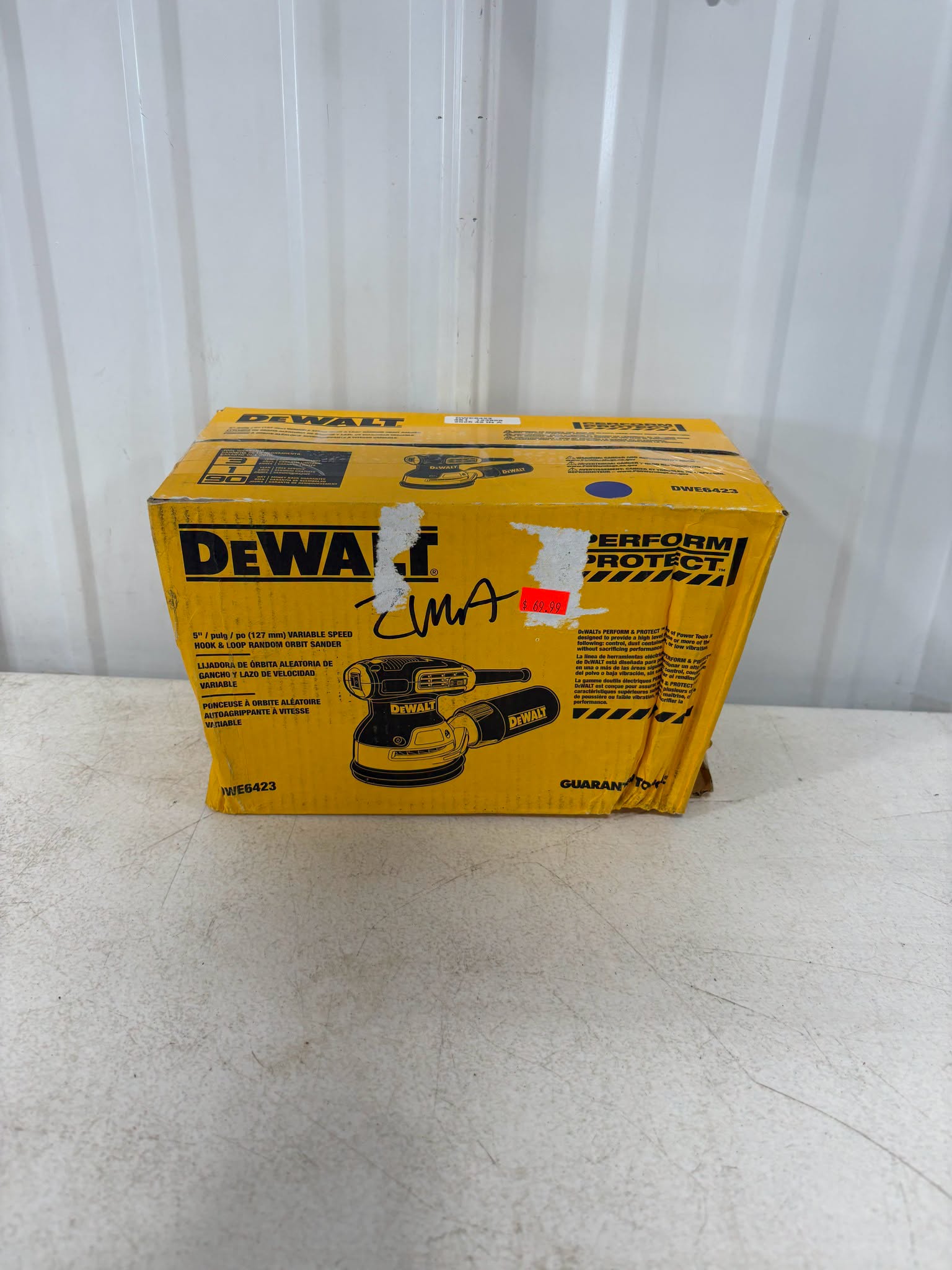 Brand new DEWALT 3 Amp Corded 5 in. Variable Speed Random Orbital Sander