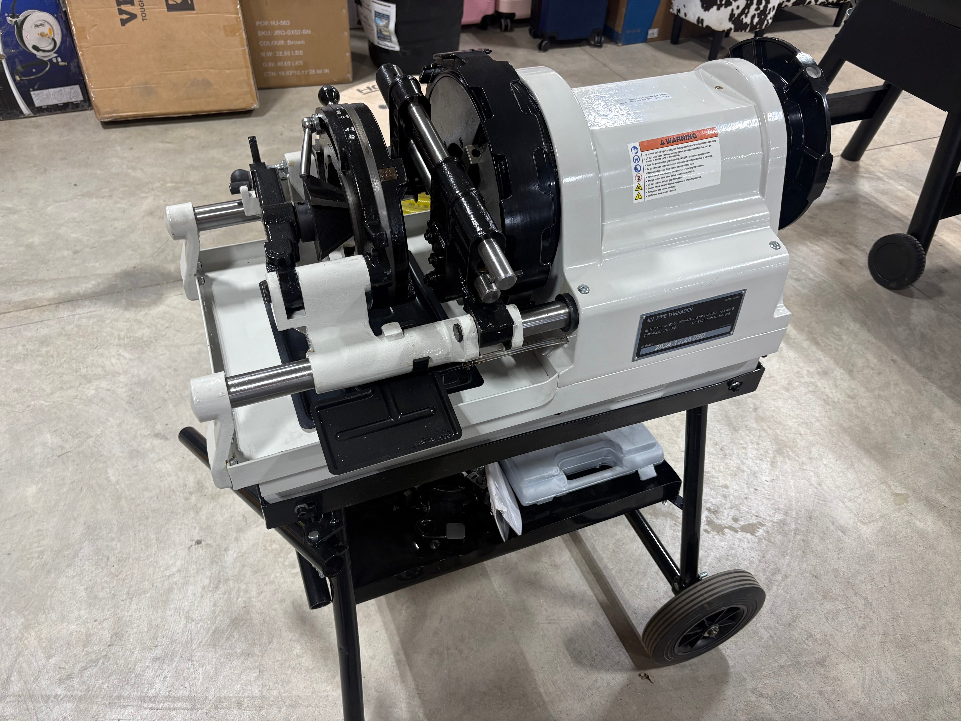 Brand new Klutch 4in. Electric Pipe Threader 110V