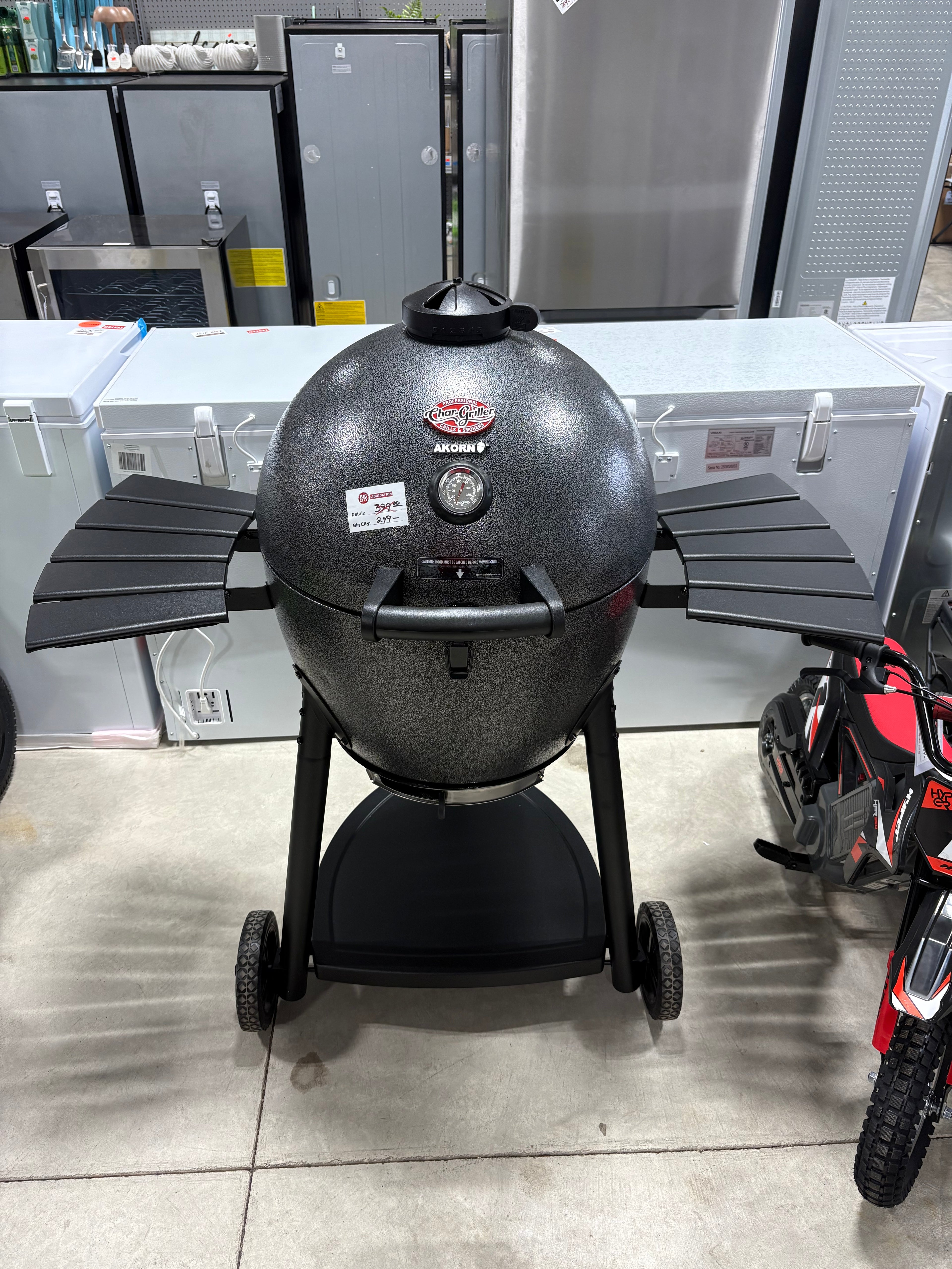 Brand new and fully assembled Char-Griller Akorn 20-inch Kamado Charcoal Grill in Black