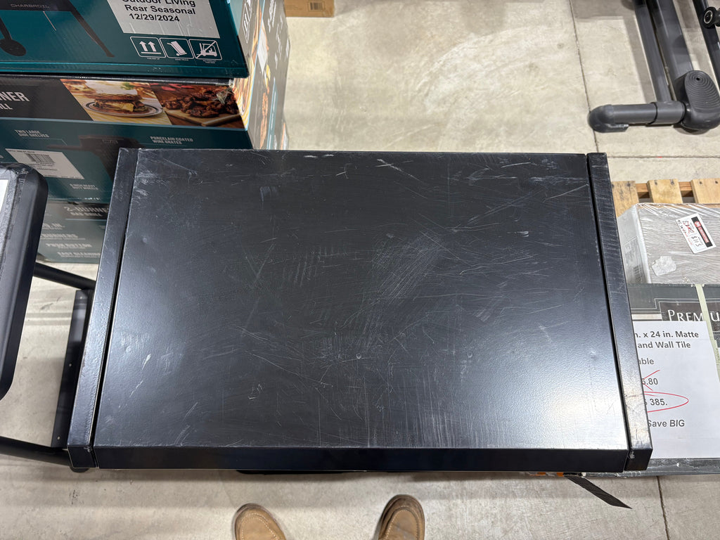 Brand new Husky Tool Storage 26 in. W x 16 in. D 5-Drawer Gloss Black Top Tool Chest. Has scratches and dents, see pictures