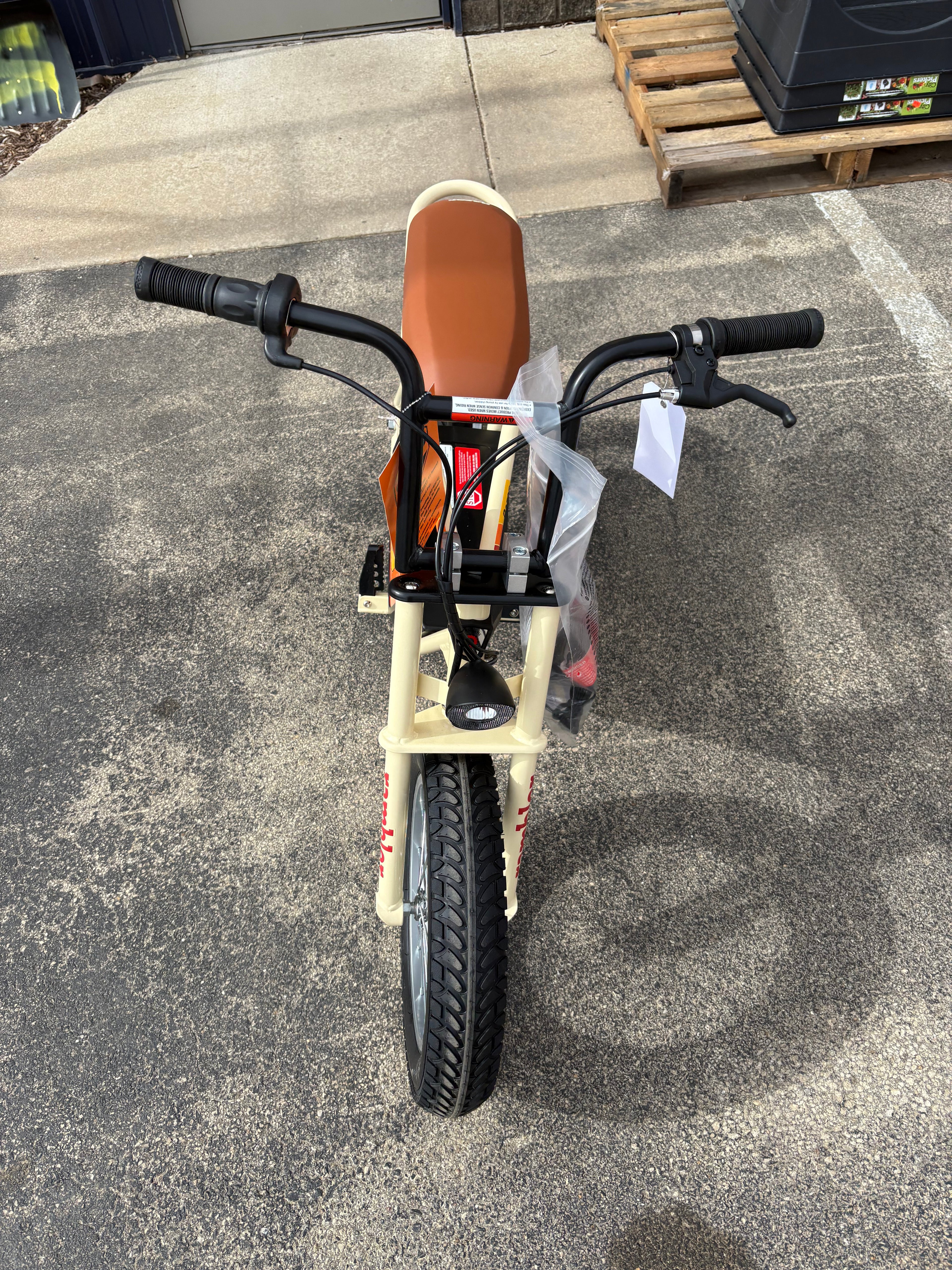 Brand new Razor Rambler 16 -Beige, 36V Seated Electric Scooter Up to 15.5 mph, Retro Style Minibike for Adult