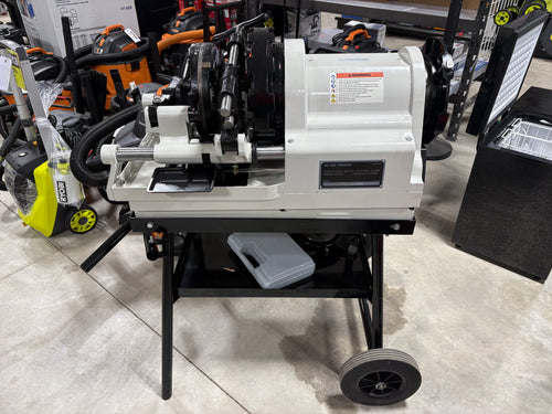 Brand new and fully assembled Klutch 4in. Electric Pipe Threader 110V