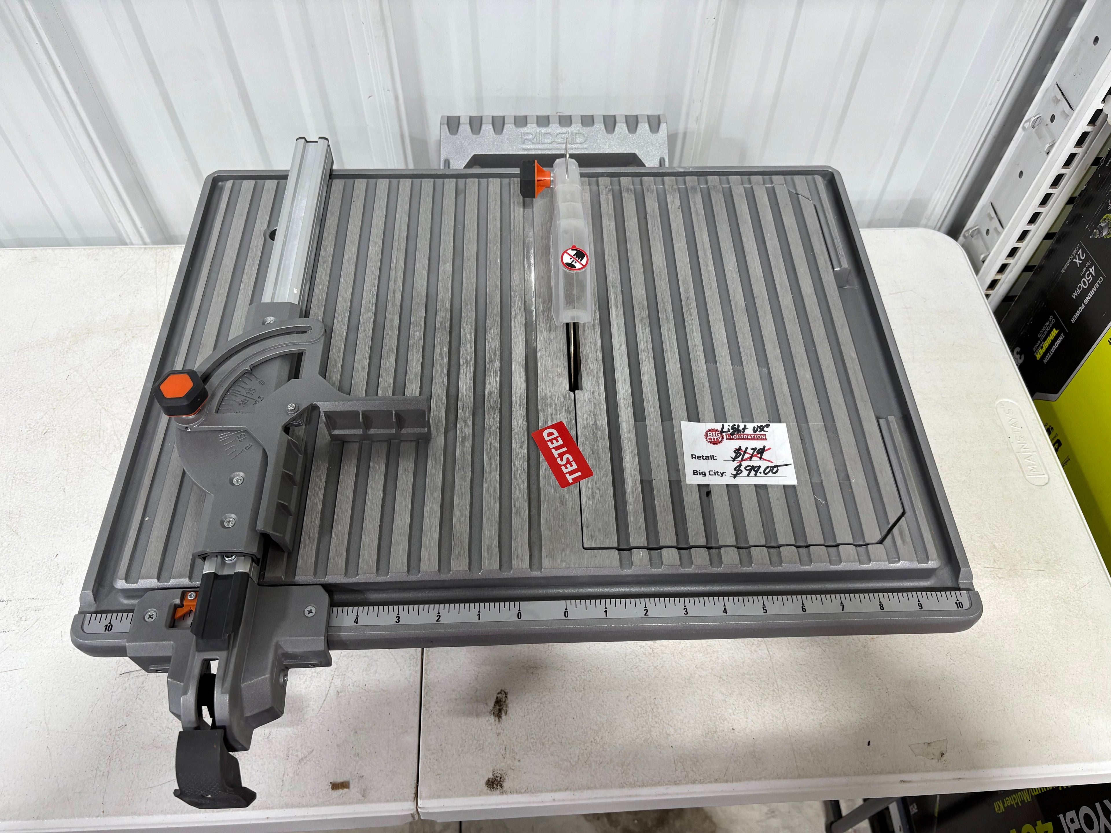 Used like new RIDGID 6.5-Amp 7 in. Blade Corded Table Top Wet Tile Saw