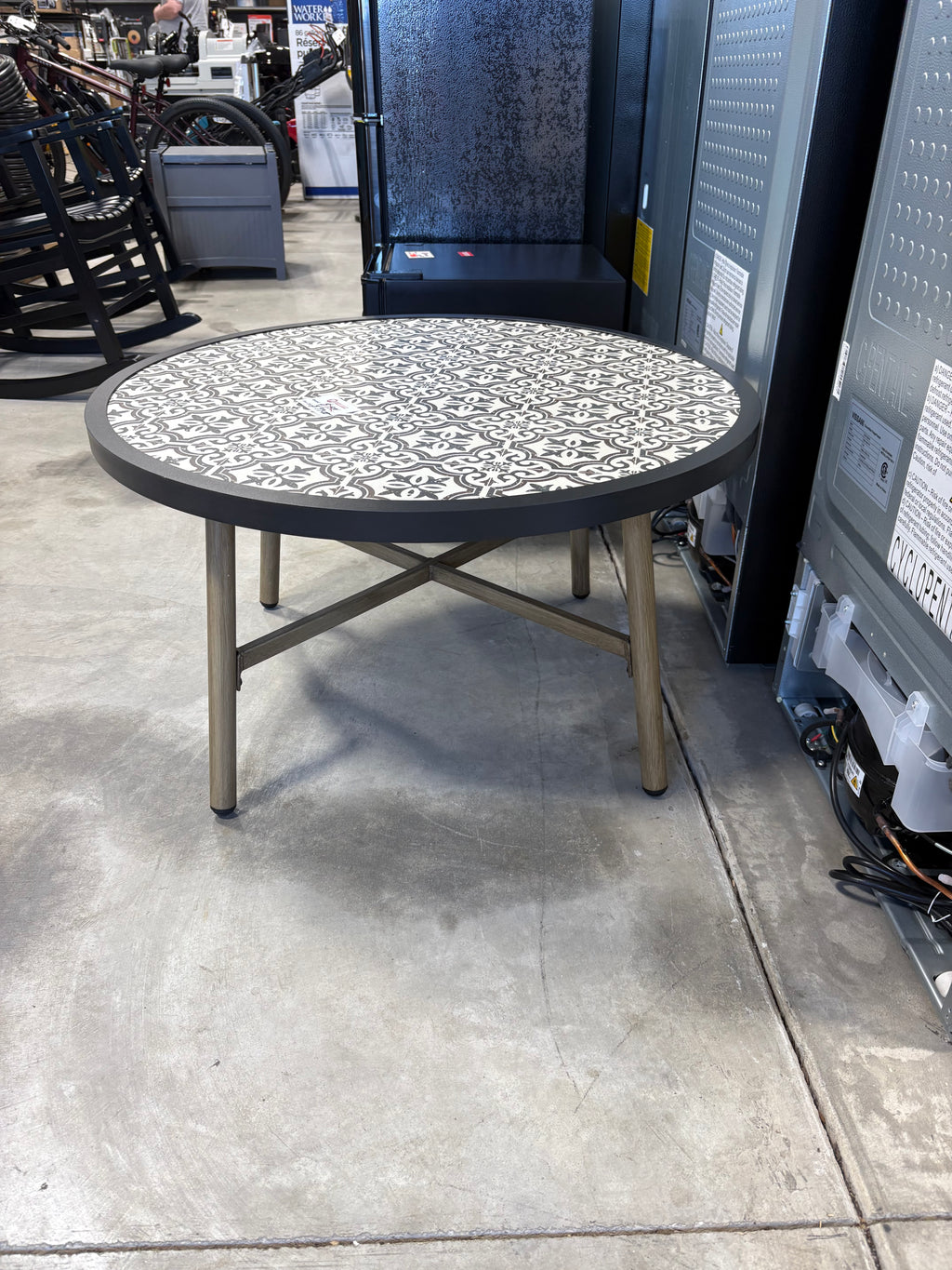 Brand new Hampton Bay Mix and Match Round Metal Outdoor Coffee Table with Ceramic Tile Top