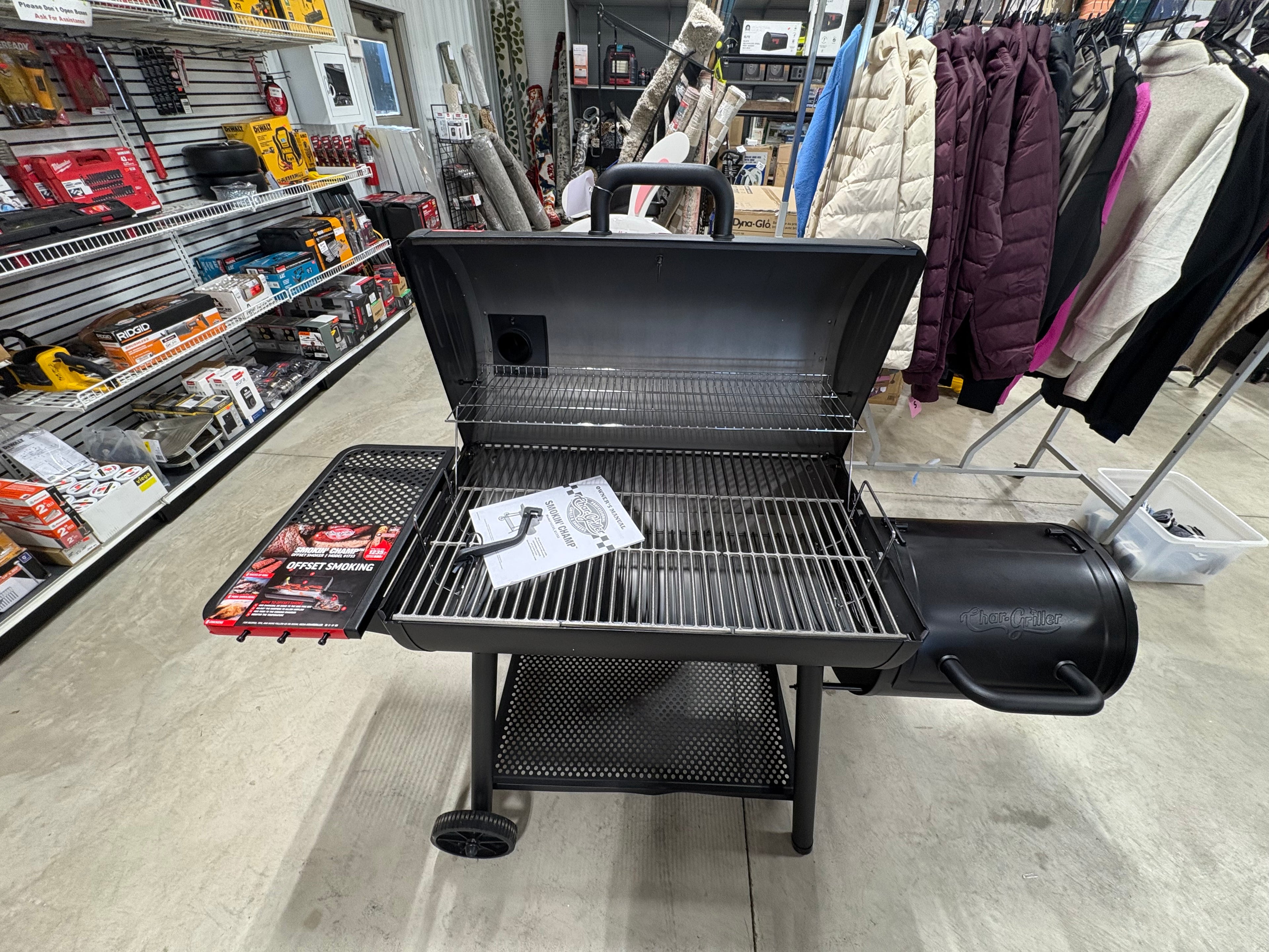 Brand new and Fully Assembled Char-Griller Smokin' Champ Charcoal Grill Offset Smoker in Black with Charcoal Tray and Dual Damper Controls
