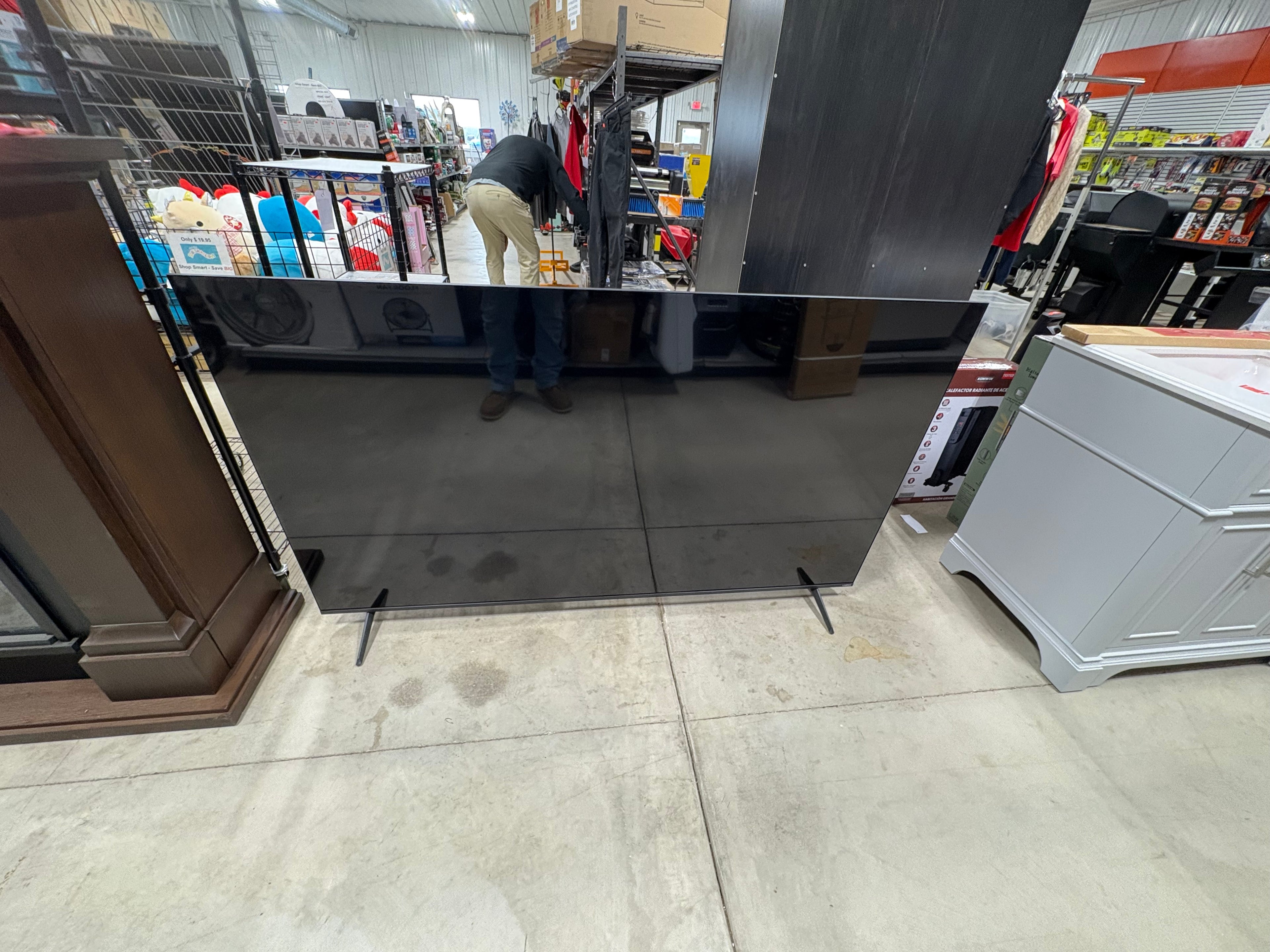 Brand new VIZIO 75" Class Quantum Series 4K QLED Smart TV