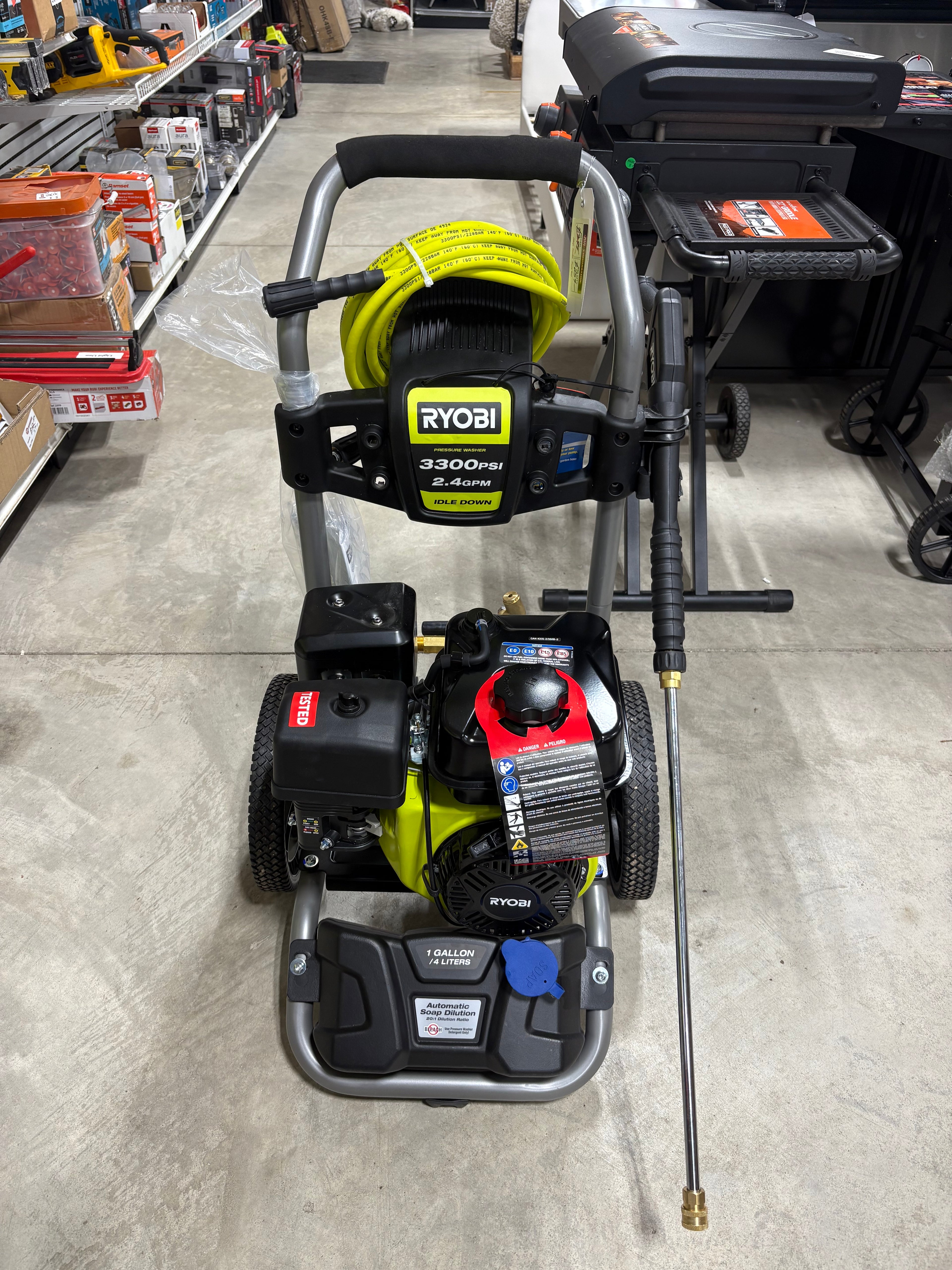Brand new RYOBI 3300 PSI 2.4 GPM Cold Water Gas Pressure Washer with 212cc Engine