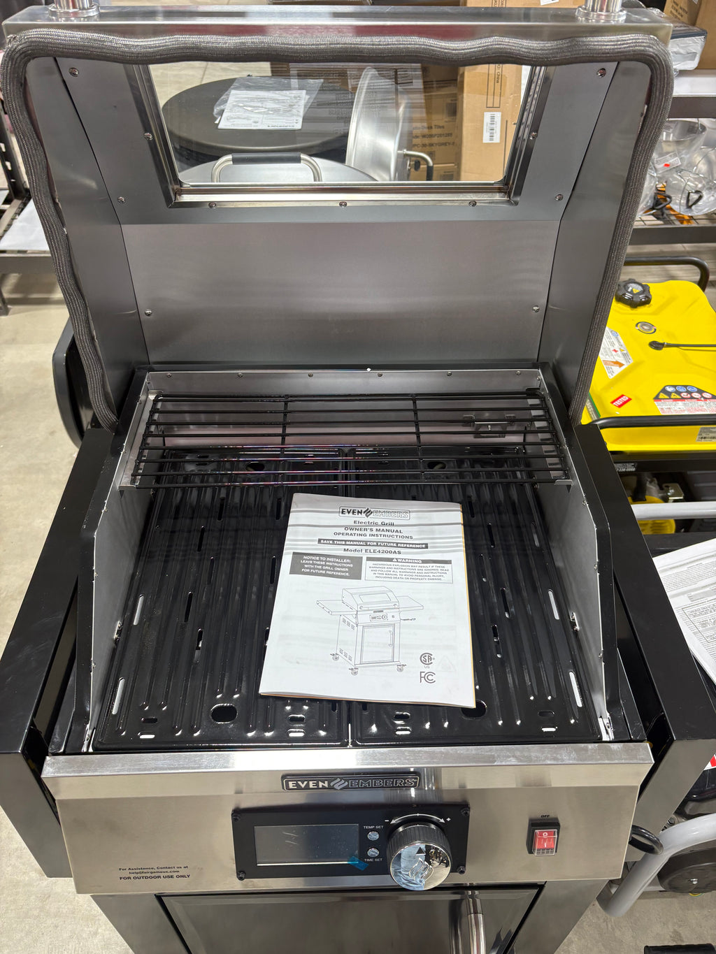 Brand new Even Embers Outdoor Electric Grill in Black with Stainless Steel Lid and Control Panel
