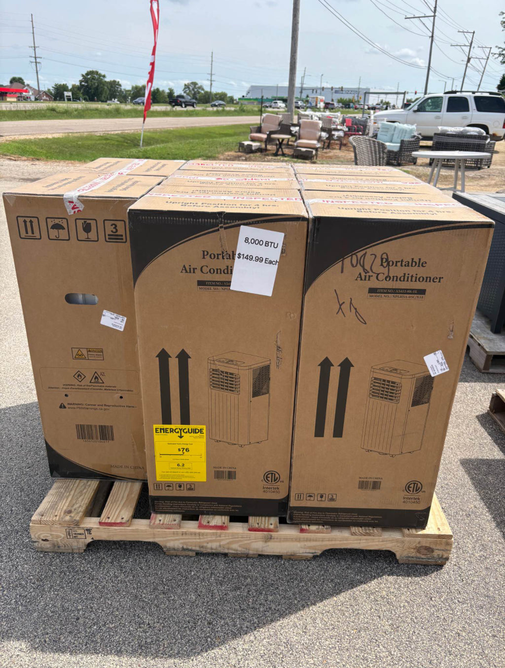 Brand new 8,000 BTU (5,000 BTU DOE) 115-Volt Portable Air Conditioner Cools 350 sq. ft. with Dehumidifier and LCD Remote  5