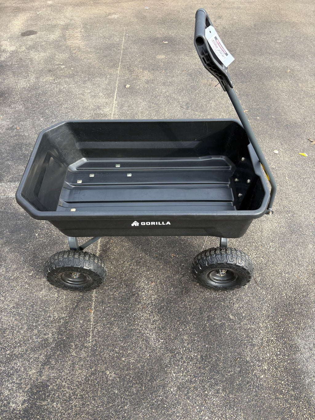 Brand new and Fully Assembled GORILLA CARTS 4 cu. ft. Patented Poly Dumping Garden Cart, 600 lbs. Capacity